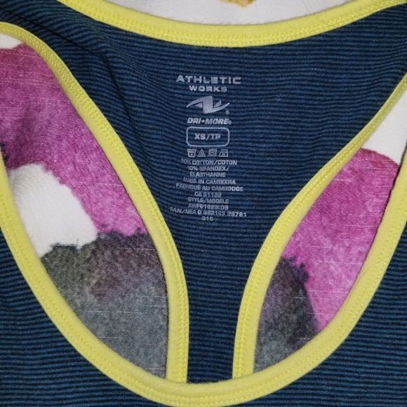 Sports tank - Picture 5 of 5